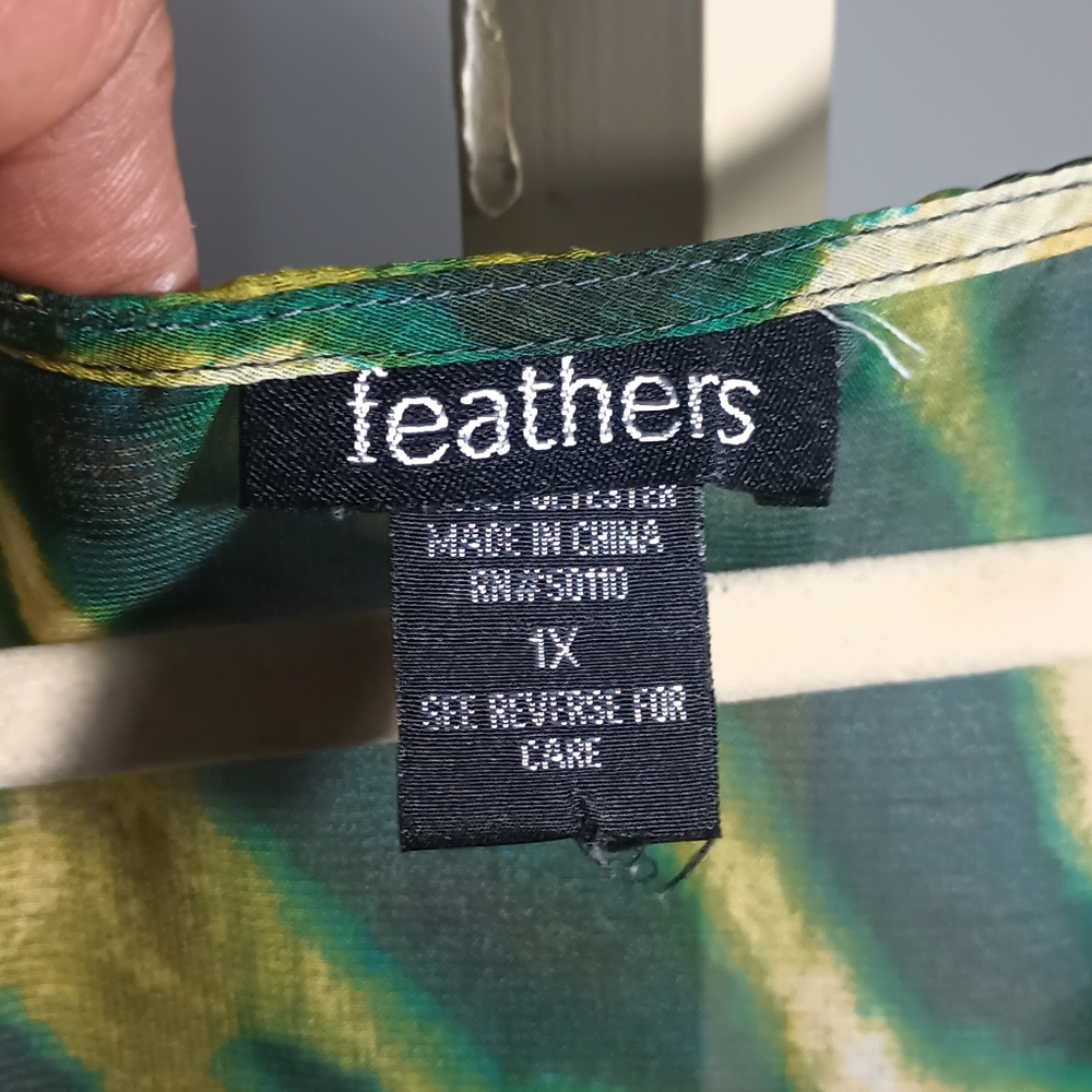 Feathers Green and Brown Patterned Blouse - Picture 3 of 3